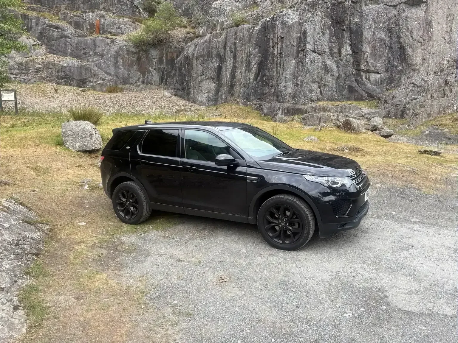 Land Rover Discovery Sport YC68 ATY