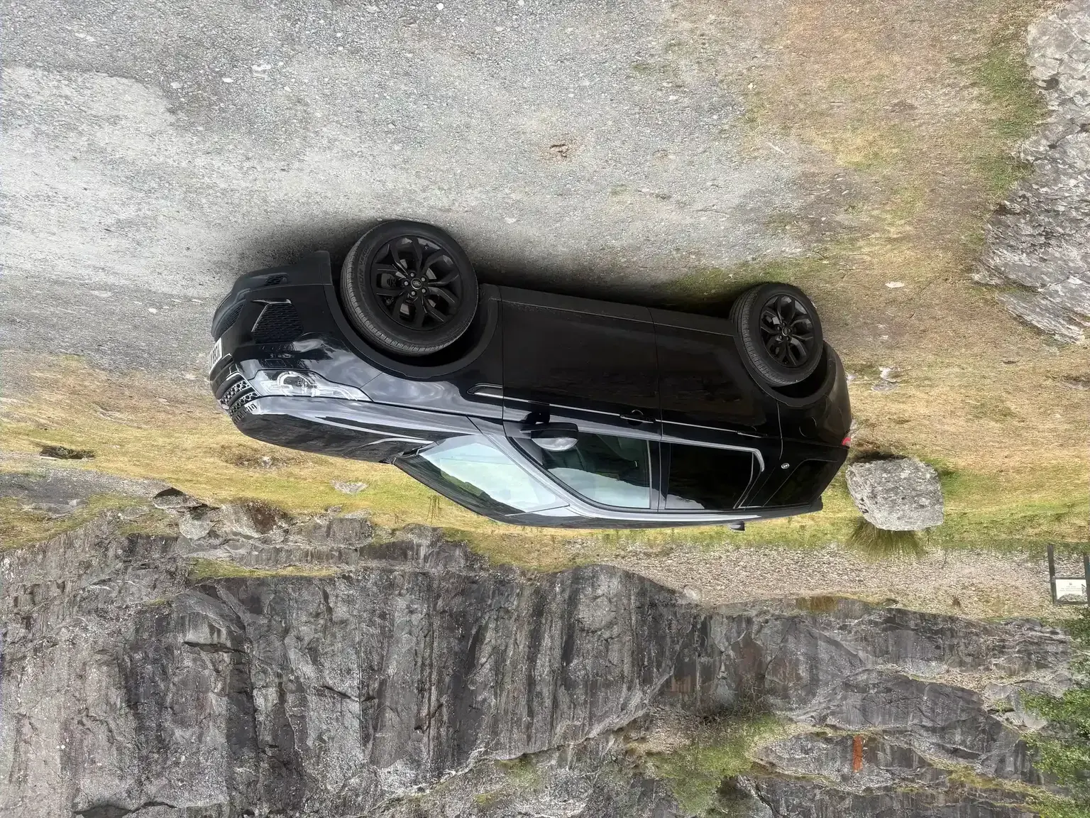 Land Rover Discovery Sport YC68 ATY