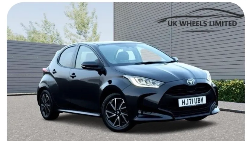 Toyota Yaris Design Hev Cvt photo 1